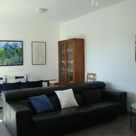 Casa Aina Holiday home *