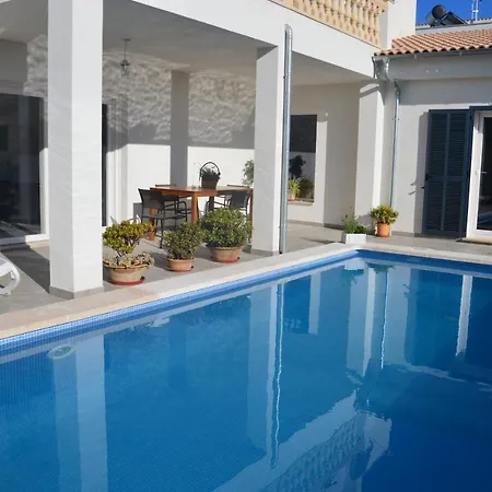 Сasa de vacaciones Casa Aina *